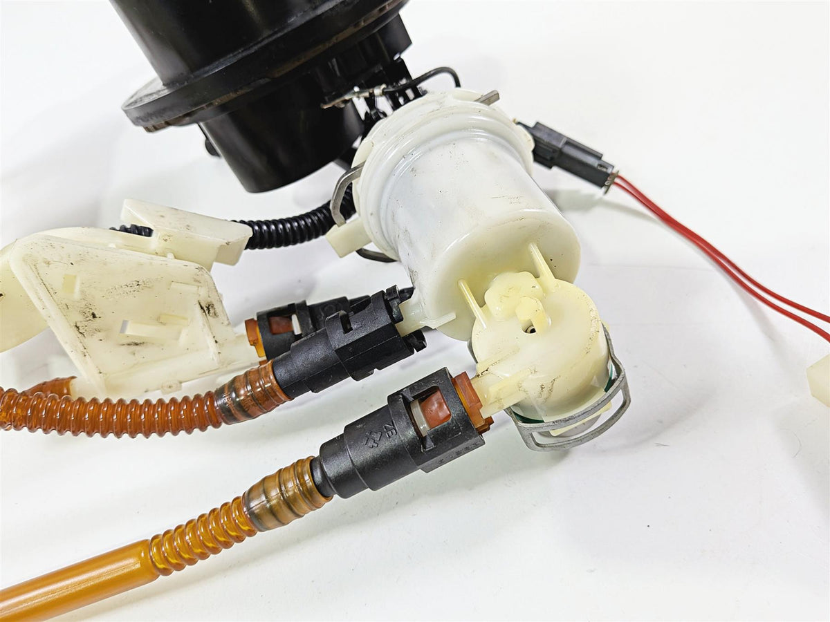 2014 Harley Touring FLHTK Electra Glide Fuel Gas Petrol Pump 62908-08 75069-08C-Mototech271