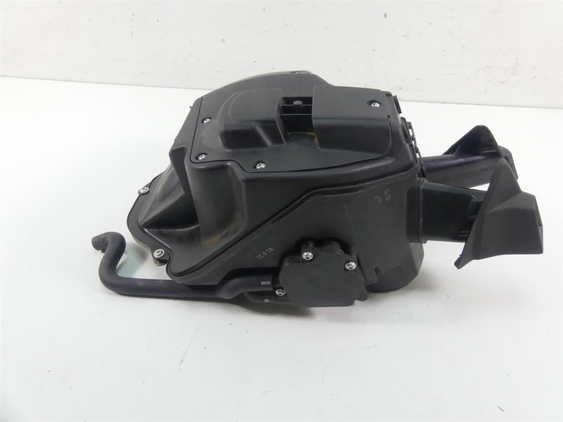2022 Indian FTR1200 S Air Box Cleaner Breather Filter Set 1206245 5457163 {{ shop.shopifyCountryName }} - Mototech271