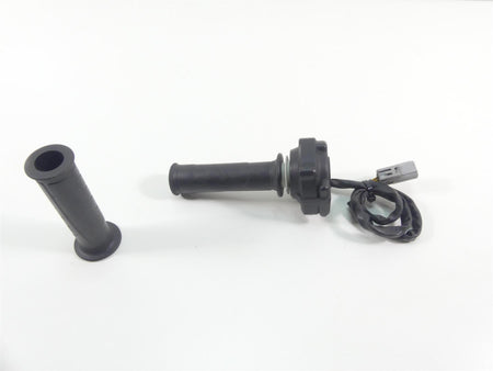 2017 Ducati 939 S Supersport E-Throttle Grip Handle Set 66020093B {{ shop.shopifyCountryName }} - Mototech271