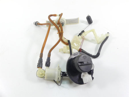 2013 Harley Touring FLHX Street Glide Fuel Gas Petrol Pump 75069-08C {{ shop.shopifyCountryName }} - Mototech271
