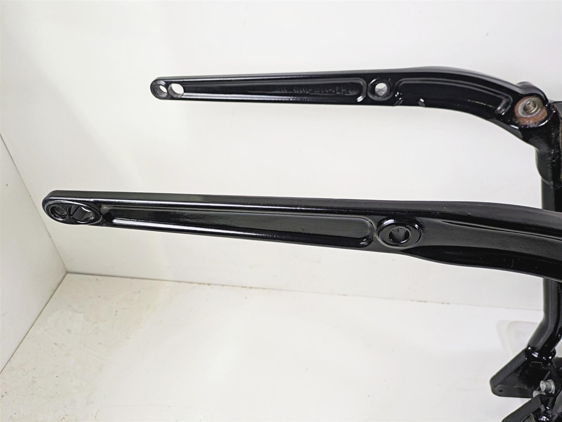 2015 Harley FXDL Dyna Low Rider Straight Main 29dgr Frame Chassis With Texas Salvage Title 47745-06B {{ shop.shopifyCountryName }} - Mototech271