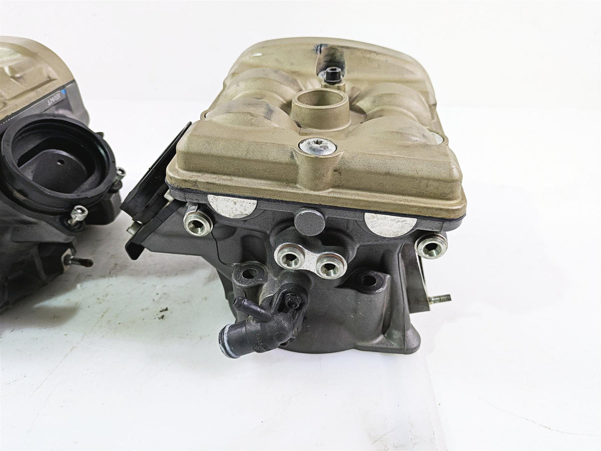 2012 Ducati Streetfighter 848 Cylinderhead Cylinder Heads 30123301AB 30122782AB {{ shop.shopifyCountryName }} - Mototech271