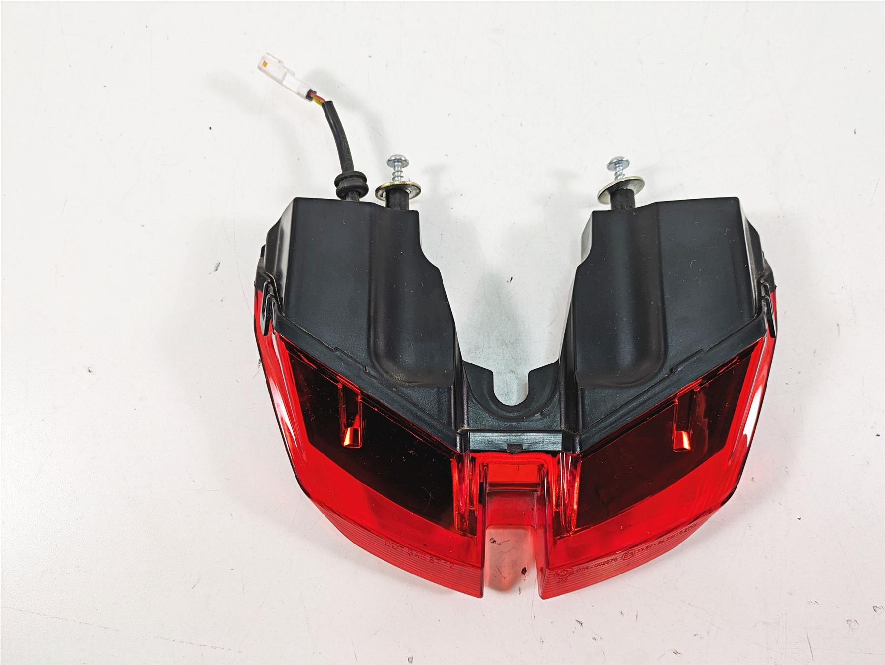 2020 Ducati Hypermotard 950 SP Rear Taillight Tail Light Lamp & Wiring 52510452B