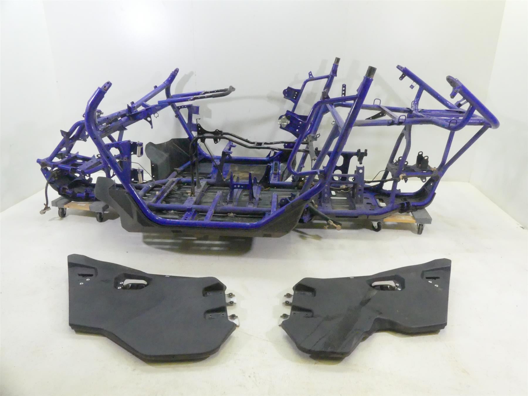 2017 Yamaha YXZ1000R EPS SS Main Frame Chassis + Doors -Slvg - Read 2HC-F1110-21