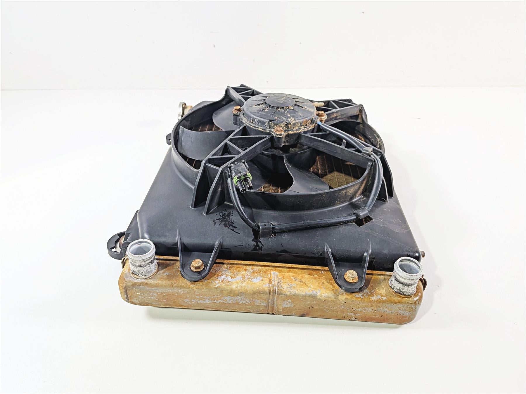 2012 Polaris Ranger 800 XP Oem Radiator Fan Reservoir Set Tested 2411732 1240721 {{ shop.shopifyCountryName }} - Mototech271