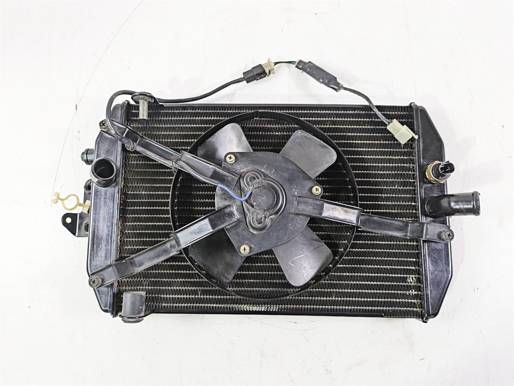 2004 Yamaha XVZ1300 Royal Star Radiator Fan Reservoir Hoses Set 4XY-12461-00-00 {{ shop.shopifyCountryName }} - Mototech271