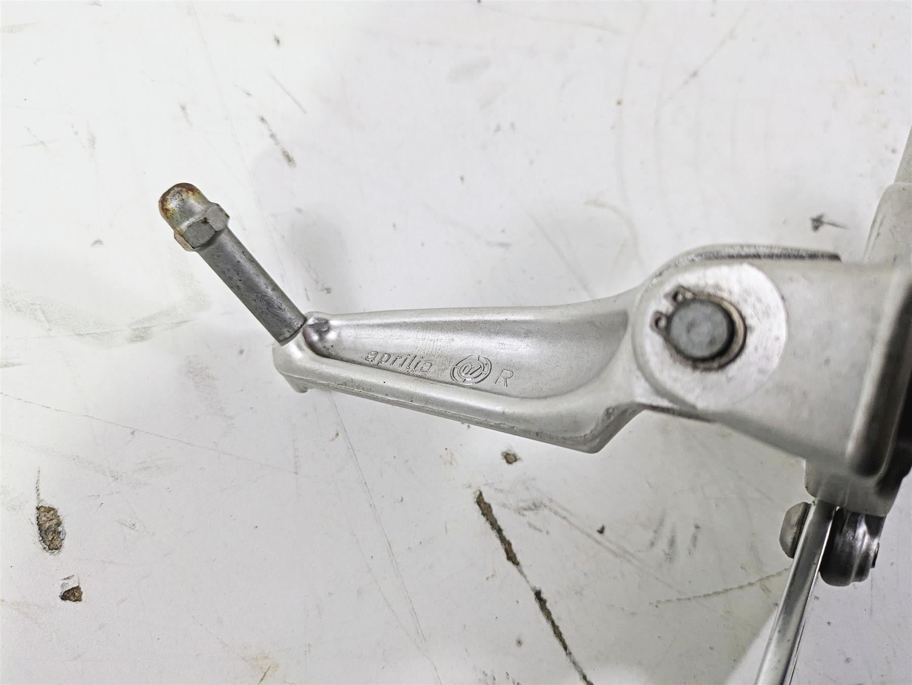 2008 Aprilia RSVR 1000 Factory Front Left Right Foot Peg Set AP8154069 AP8154070 {{ shop.shopifyCountryName }} - Mototech271