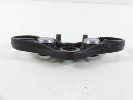 2020 Triumph Speed Triple RS 1050 Upper Triple Tree Steering Clamp T2042324 {{ shop.shopifyCountryName }} - Mototech271