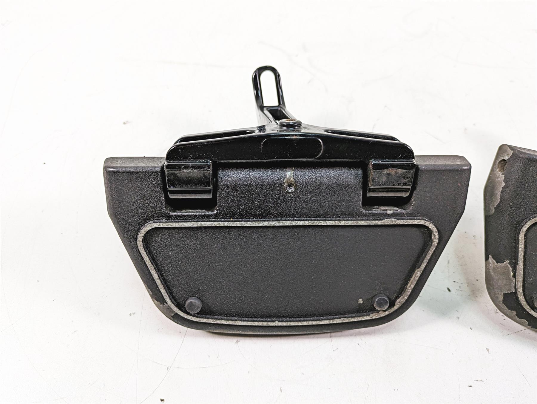 2011 Harley Touring FLHR Road King Rear Floor Board Set 52719-10 {{ shop.shopifyCountryName }} - Mototech271