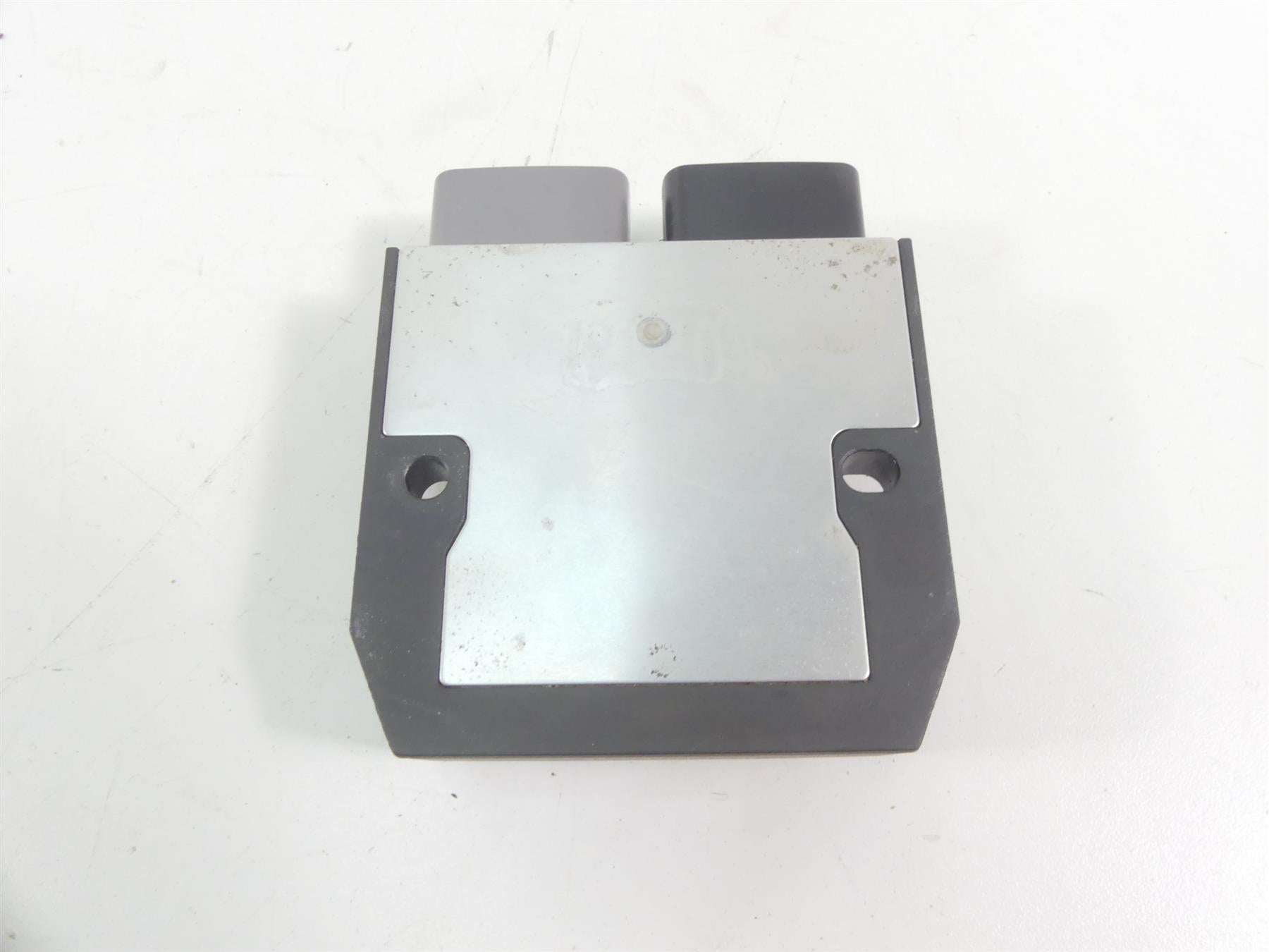 2015 BMW R1200RT K52 Rectifier Voltage Regulator 12318523367 FH020AA {{ shop.shopifyCountryName }} - Mototech271