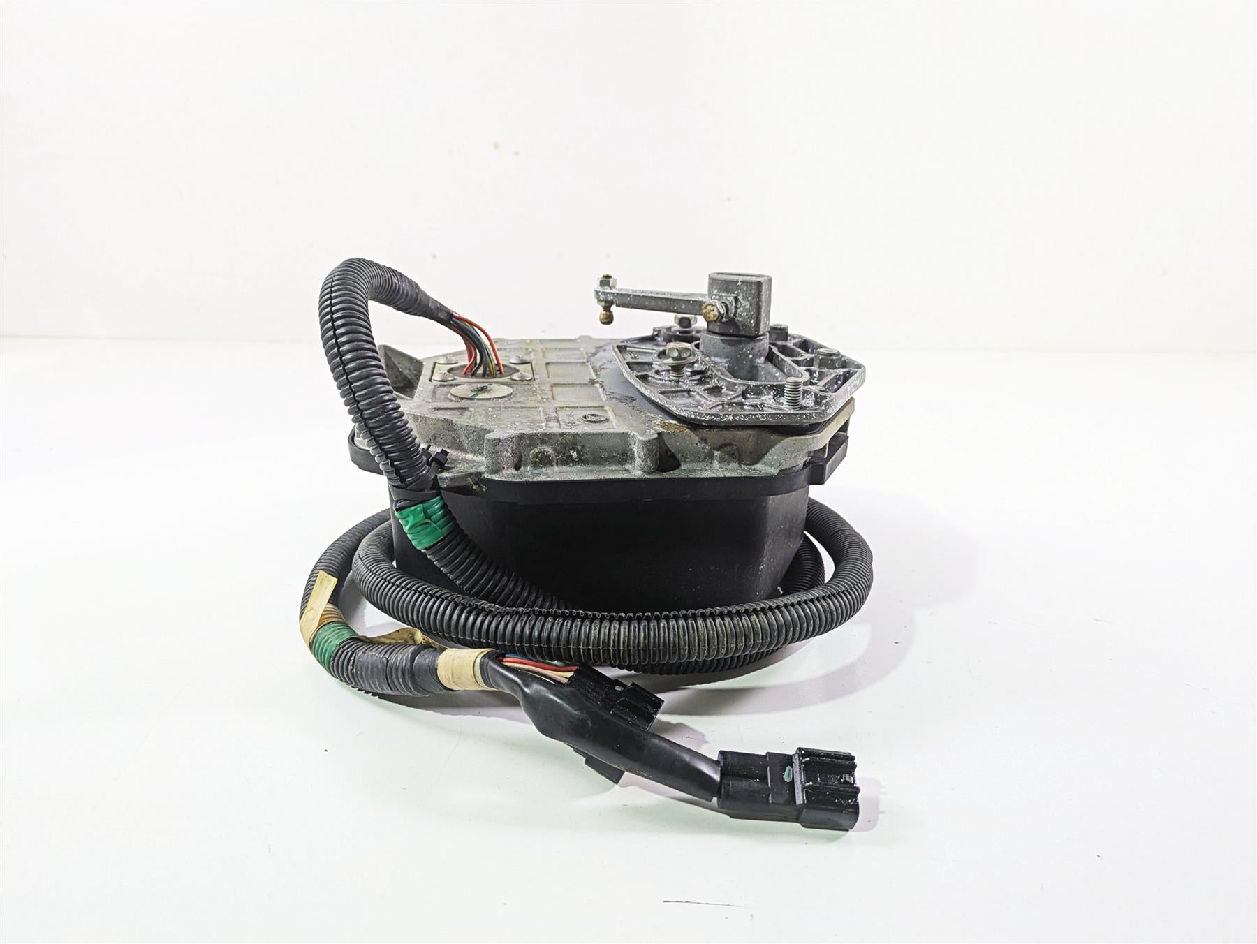 2019 Yamaha VX Cruiser HO 1800 Reverse Control Motor & Box F2X-6140B-05-00 {{ shop.shopifyCountryName }} - Mototech271