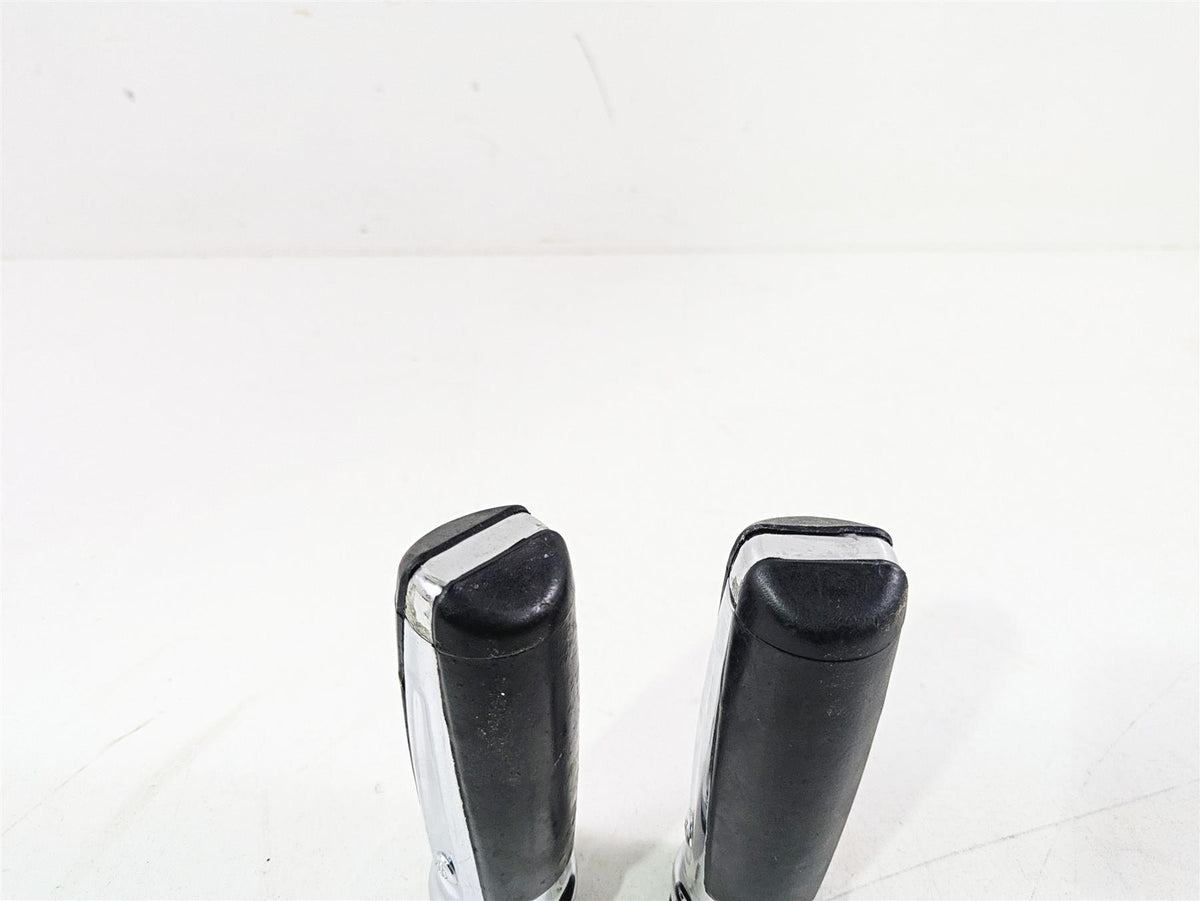 2015 Harley Touring FLHTKL Electra Glide Slipstream Hand Grip Set {{ shop.shopifyCountryName }} - Mototech271