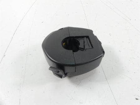 2019 Indian Motorcycle Co. FTR1200 Right Hand Start Kill Control Switch 2414355 {{ shop.shopifyCountryName }} - Mototech271