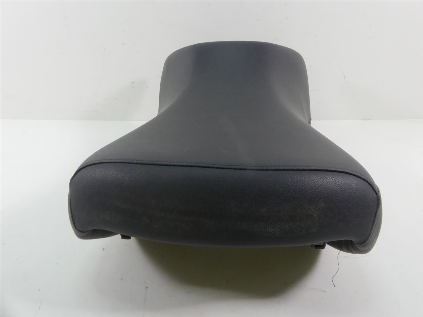2013 BMW R1200GS K255 Adventure Unheated Front Rider Seat Saddle 52537667725 {{ shop.shopifyCountryName }} - Mototech271