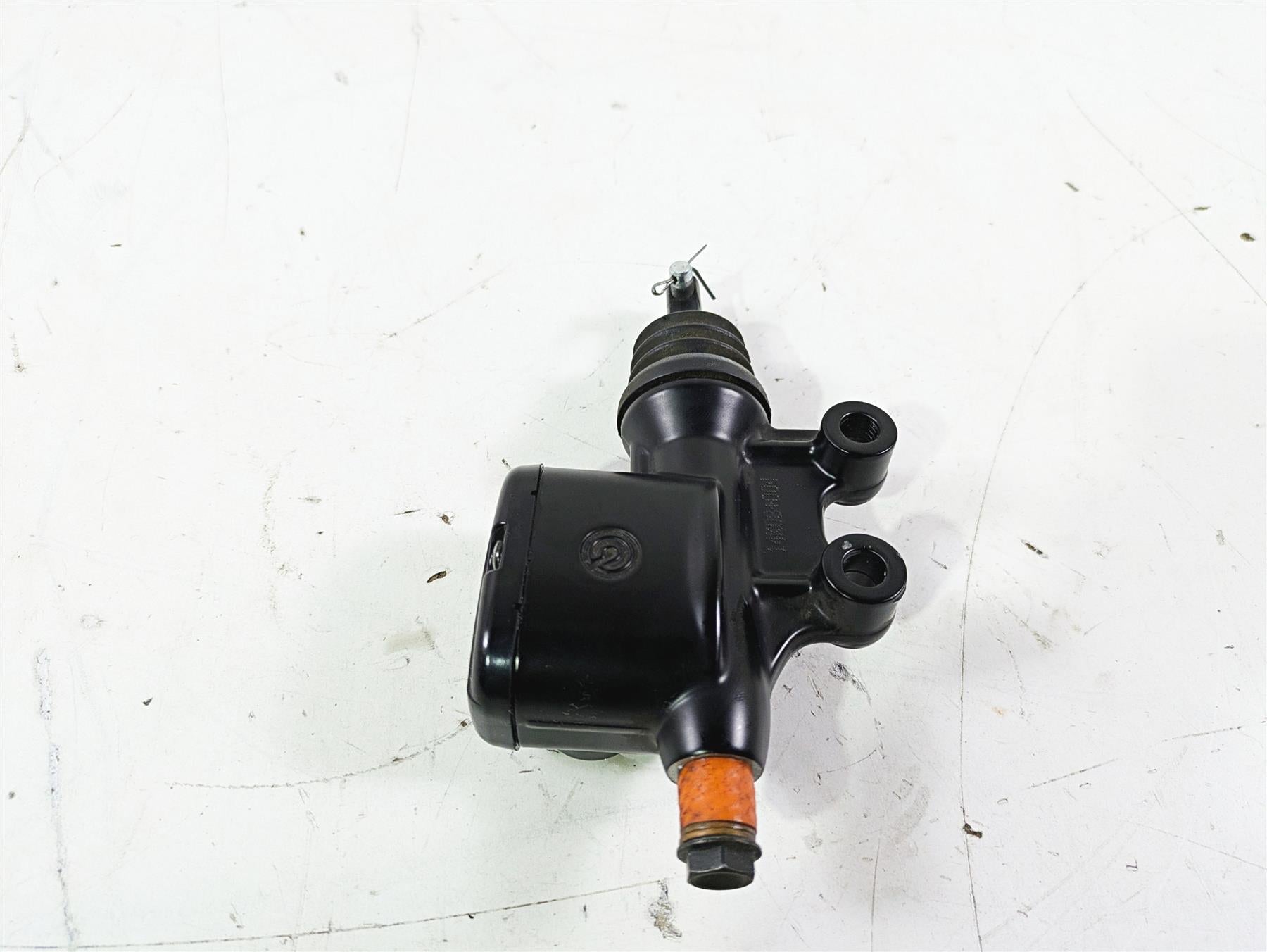 2015 Harley Touring FLHTKL E -Glide Low Rear Brake Master Cylinder 41700028A {{ shop.shopifyCountryName }} - Mototech271