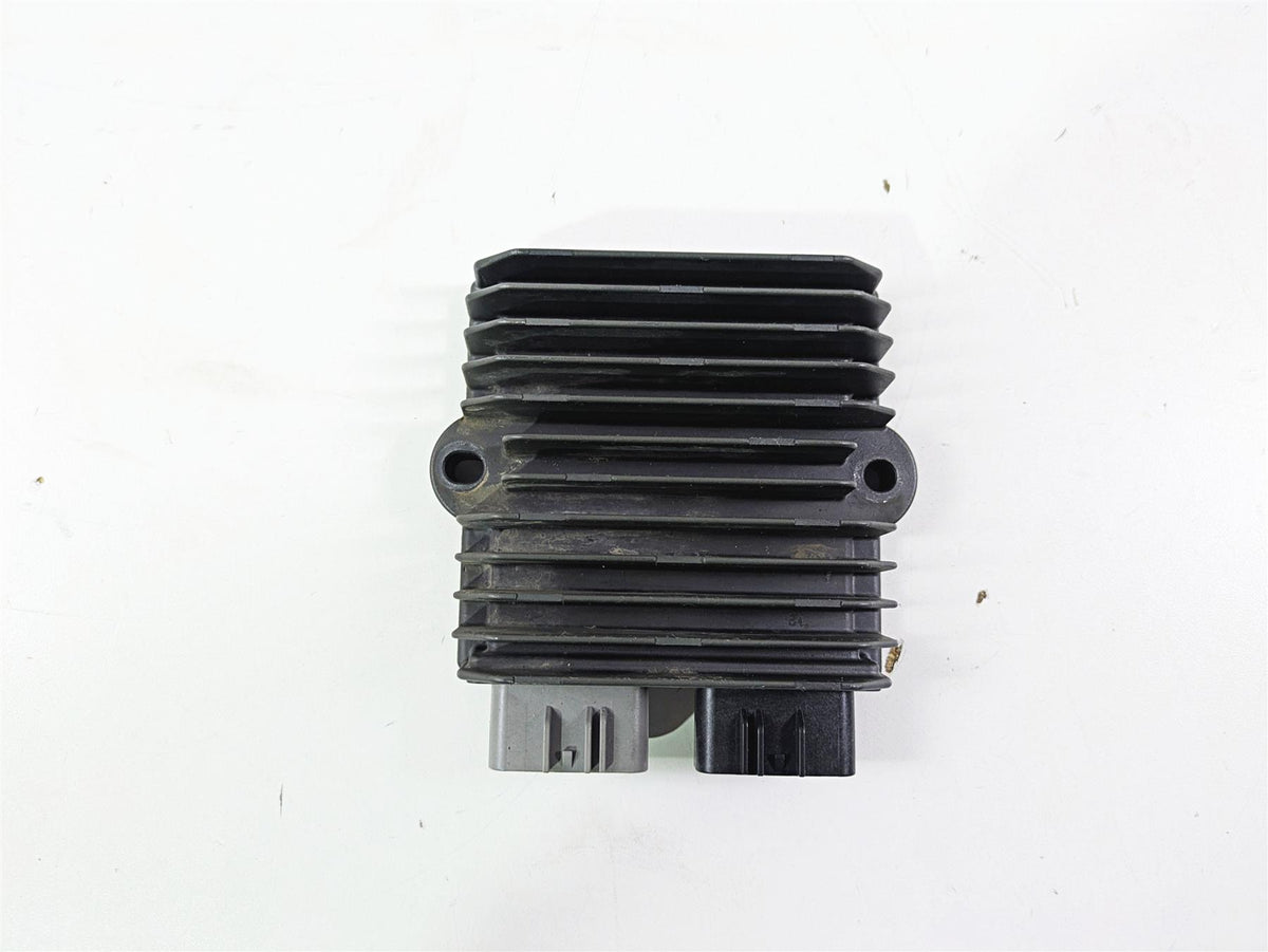 2020 Suzuki V-Strom 1050 XT Rectifier Voltage Regulator SH847AA 32800-31J00 {{ shop.shopifyCountryName }} - Mototech271