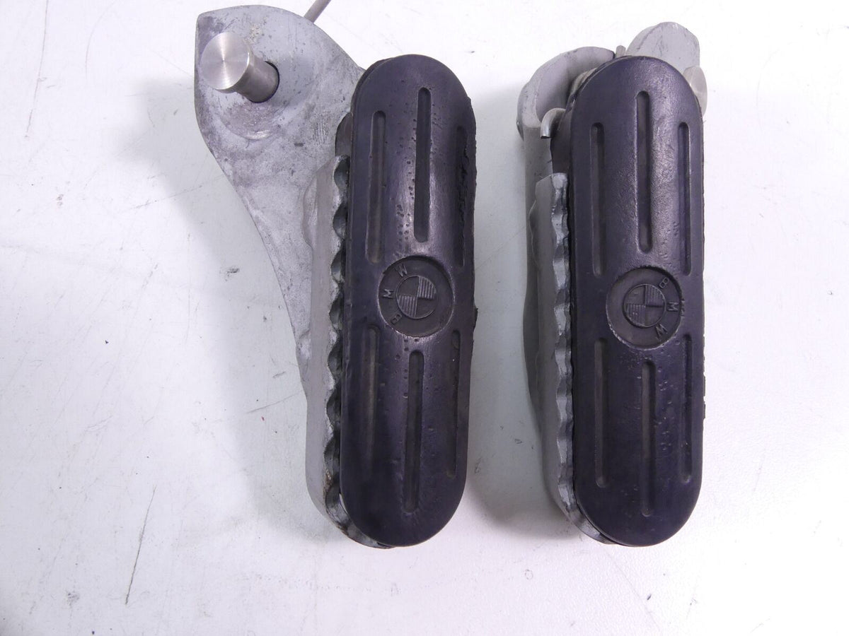 2012 BMW R1200GS K25 Front Rider Driver Footpeg Set 46717729281 46717729281 {{ shop.shopifyCountryName }} - Mototech271