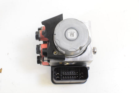2018 Triumph Street Triple 765 RS ABS Brake Pump Module ATE T2025959 {{ shop.shopifyCountryName }} - Mototech271