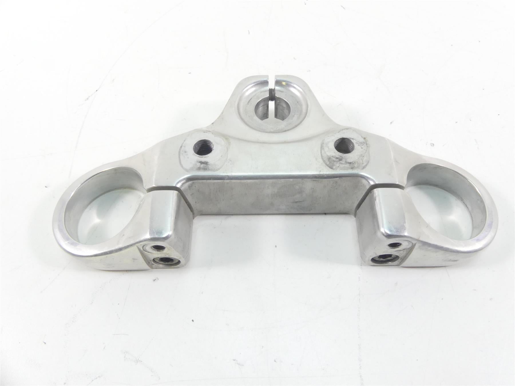 2011 Harley VRSCF Muscle Rod Upper Triple Tree Steering Clamp 46891-09C | Mototech271