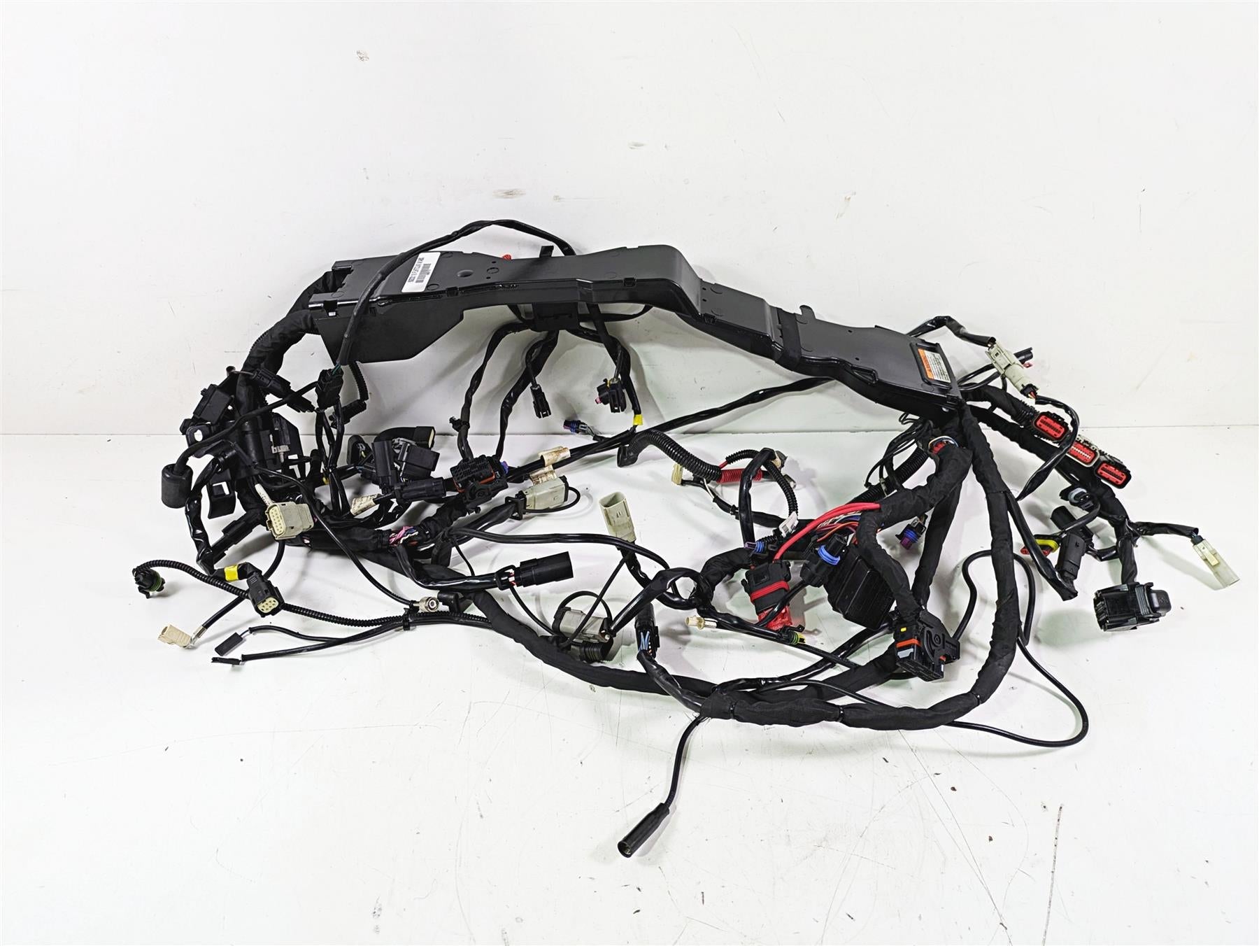 2015 Harley Touring FLHTKL E -Glide Low Main Wiring Harness Loom Abs 69200118 {{ shop.shopifyCountryName }} - Mototech271