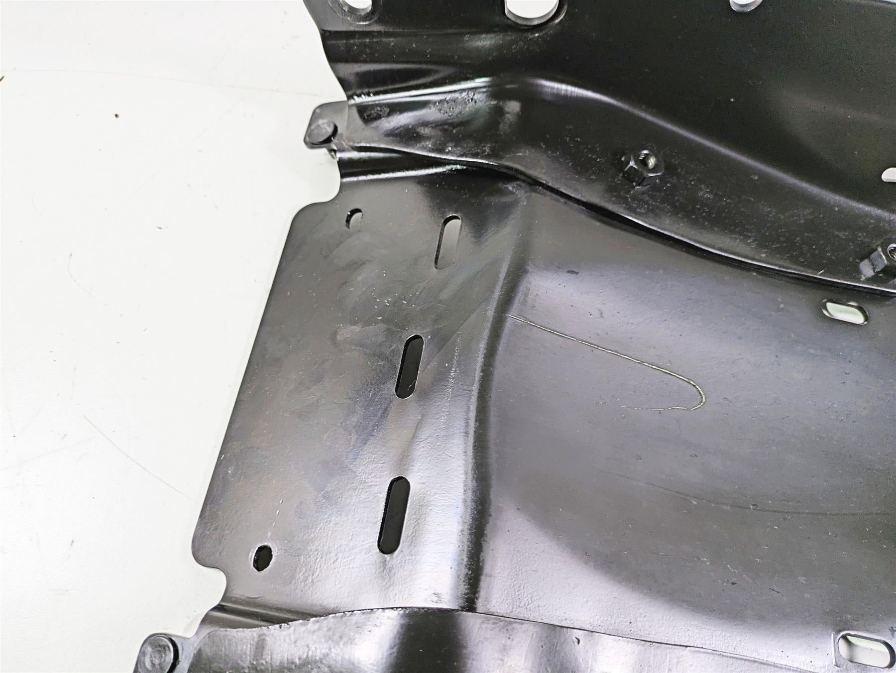 2012 Harley VRSCF Muscle V Rod Rear Inner Fender & Mounts 48527-09 {{ shop.shopifyCountryName }} - Mototech271