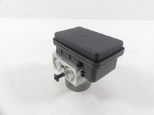 Load image into Gallery viewer, 2020 Ducati Panigale V2 Abs Brake Pump Module Unit 576miles  54240941A | Mototech271

