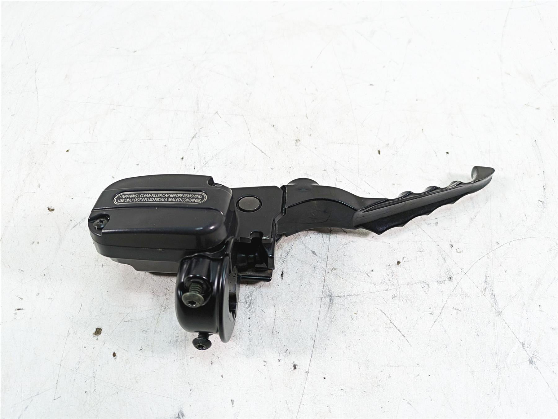 2013 Harley Touring FLHX Street Glide Front Brake Master Cylinder 42855-06D {{ shop.shopifyCountryName }} - Mototech271
