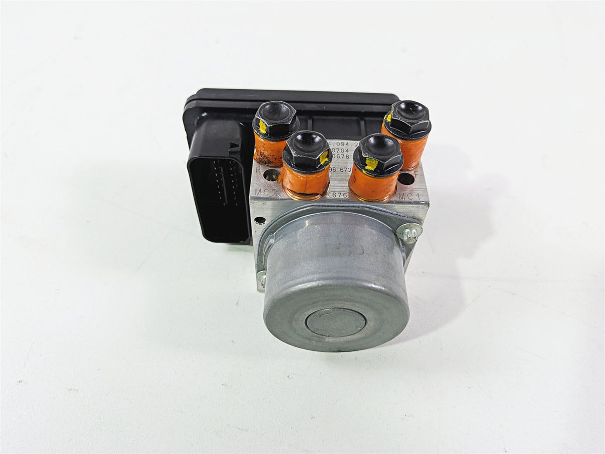 2022 Ducati Streetfighter V2 Abs Brake Pump Control Module 54240951B {{ shop.shopifyCountryName }} - Mototech271