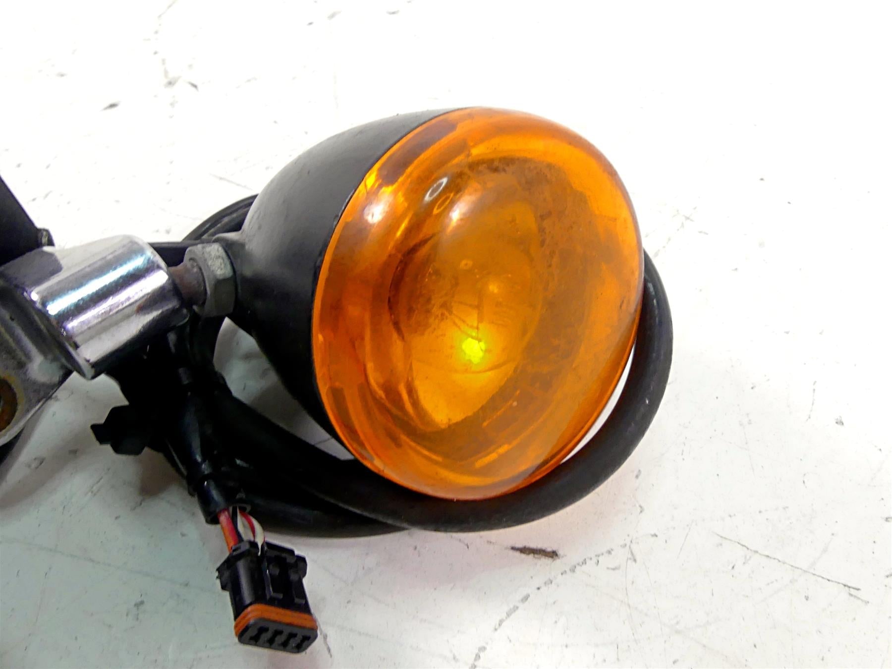 2013 Harley Softail FLSTFB Fat Boy Lo Left Hand Control Switch Blinker 72953-12A {{ shop.shopifyCountryName }} - Mototech271