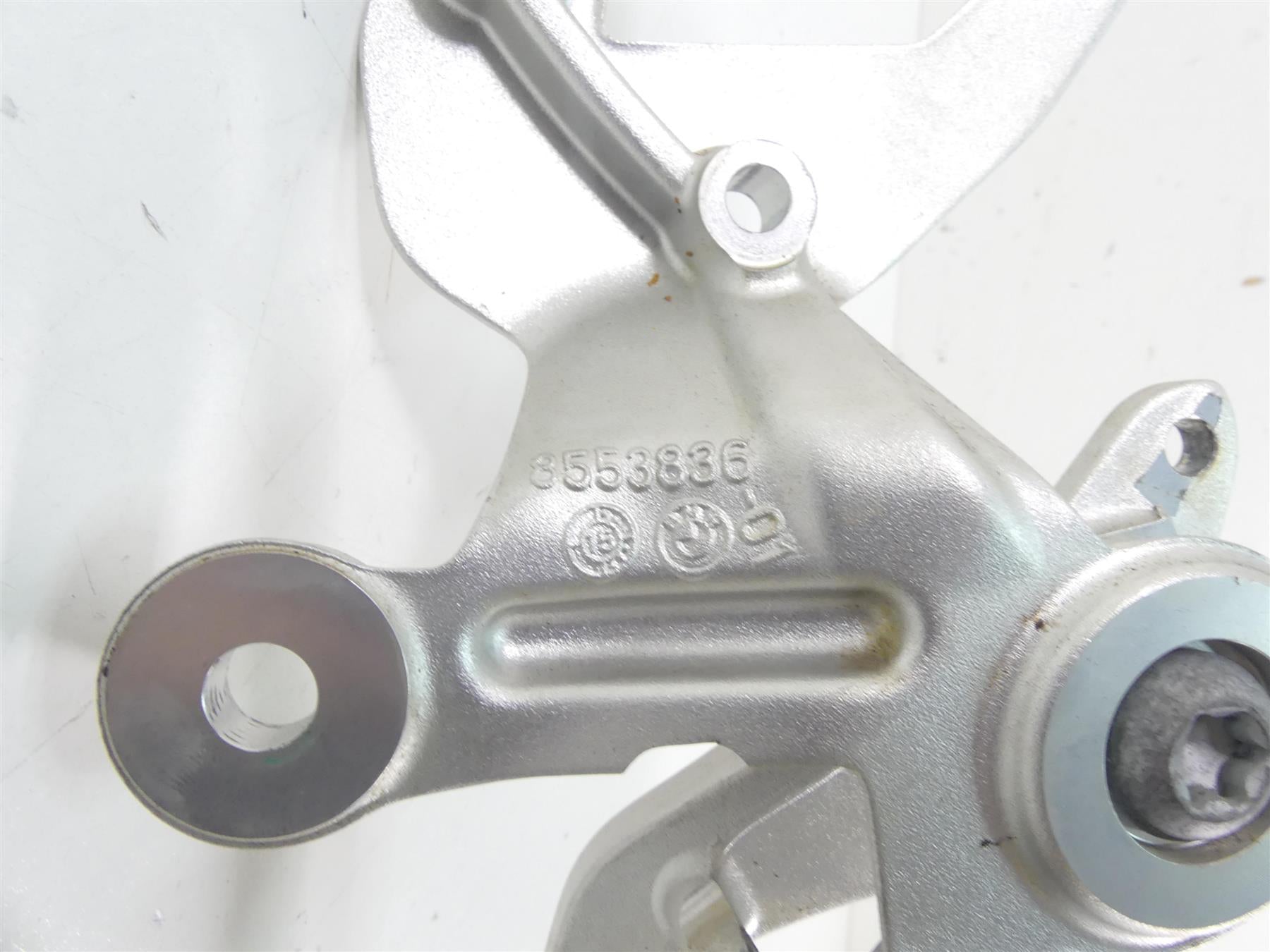2016 BMW S1000XR K49 Right Front Rider Driver Footpeg & Brake Pedal 46718553836 {{ shop.shopifyCountryName }} - Mototech271