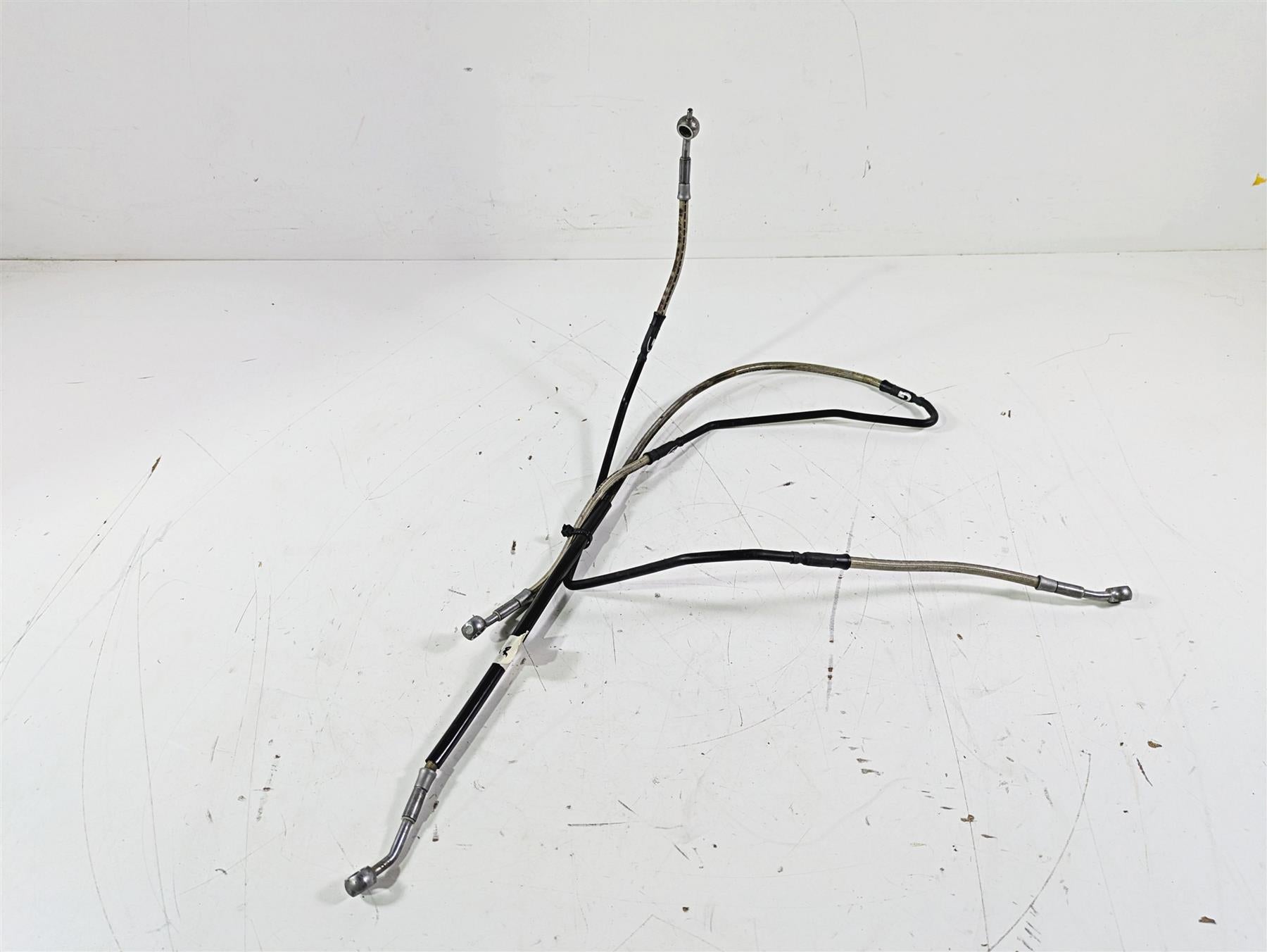 2016 BMW R1200GS GSW K50 Rear Abs Brake Line Set 34328526554 34328526555 {{ shop.shopifyCountryName }} - Mototech271