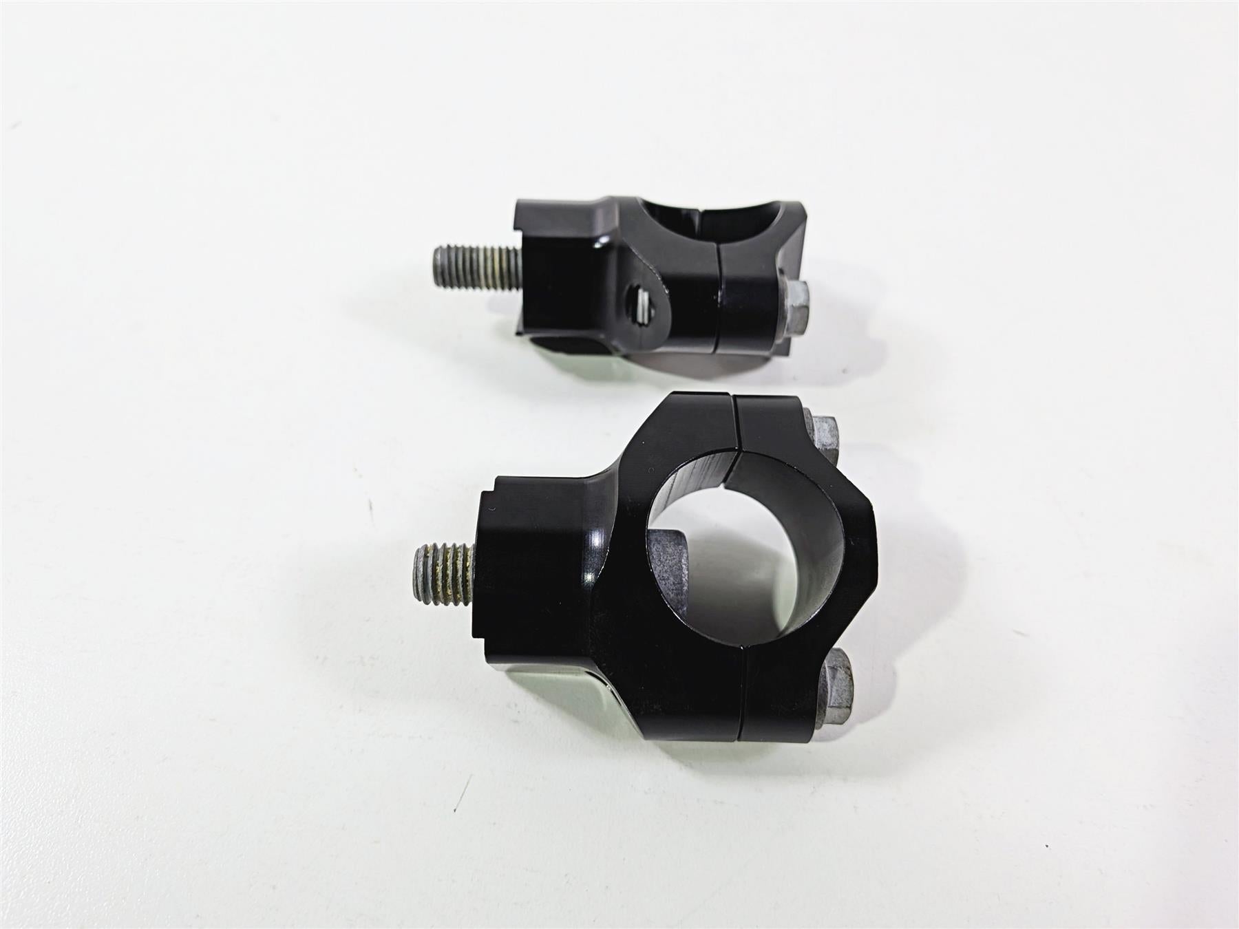 2016 KTM 1290 Super Adventure Handlebar Holder Riser Set 00050000927 {{ shop.shopifyCountryName }} - Mototech271