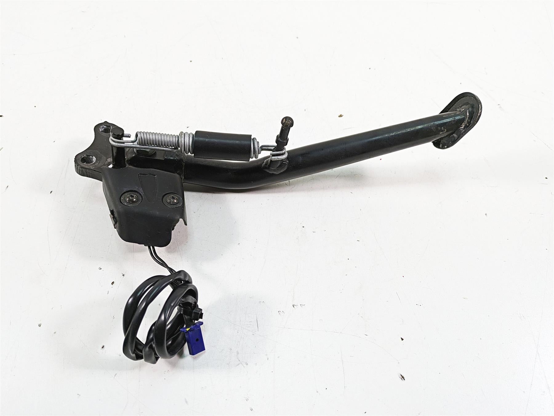 2020 Aprilia Tuono V4 Factory Side Kickstand Kick Stand & Switch 2B003283 {{ shop.shopifyCountryName }} - Mototech271