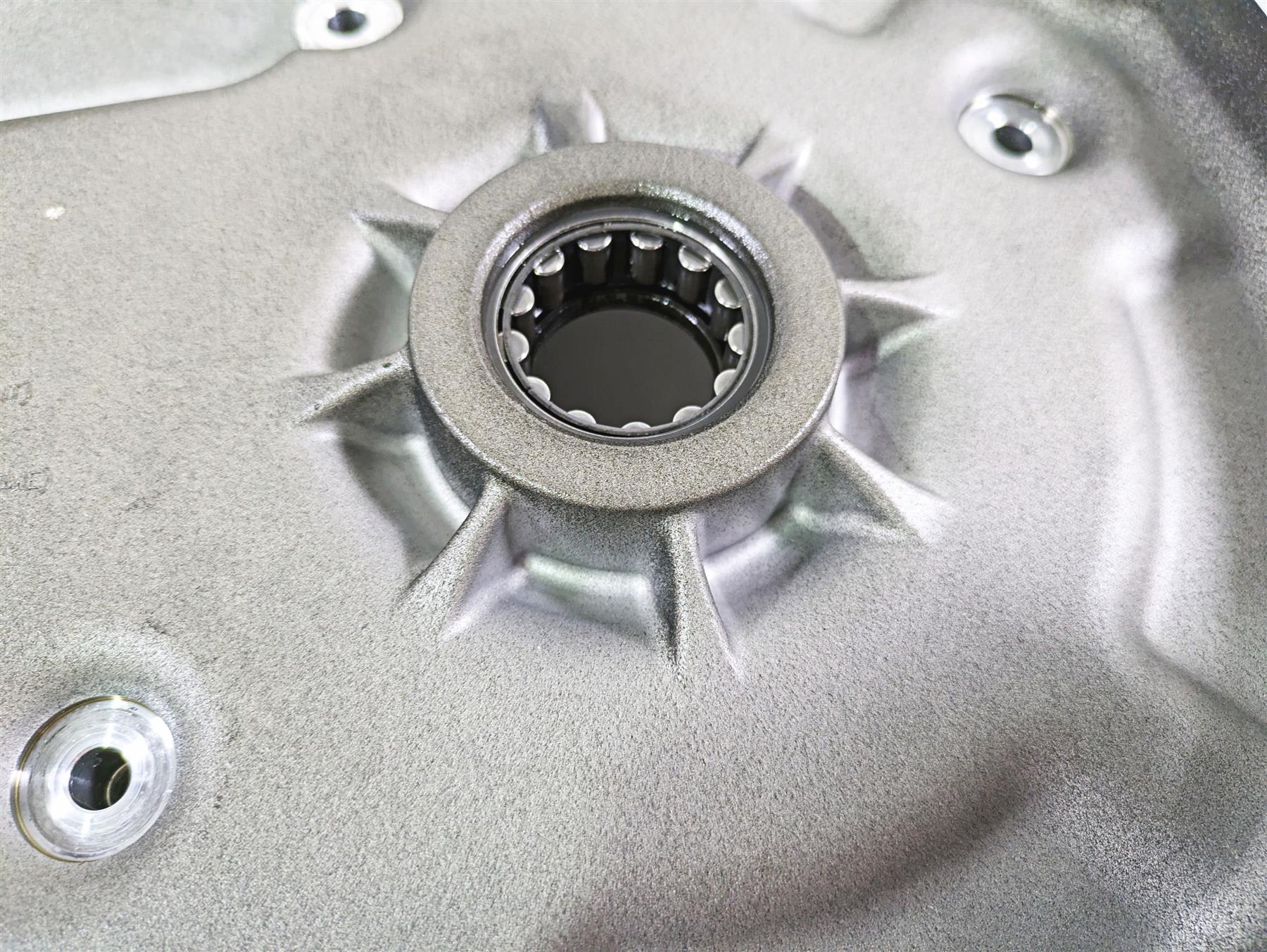 2009 Harley FLSTSB Cross Bones Inner Primary Clutch Cover 60681-06B {{ shop.shopifyCountryName }} - Mototech271