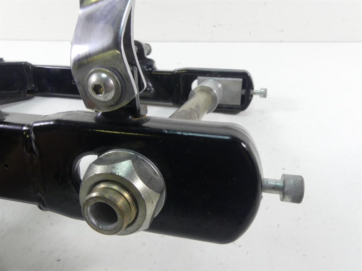 2009 Harley FXDF Dyna Fat Bob Rear Swingarm & Belt Guards & 25mm Axle 47820-06 {{ shop.shopifyCountryName }} - Mototech271