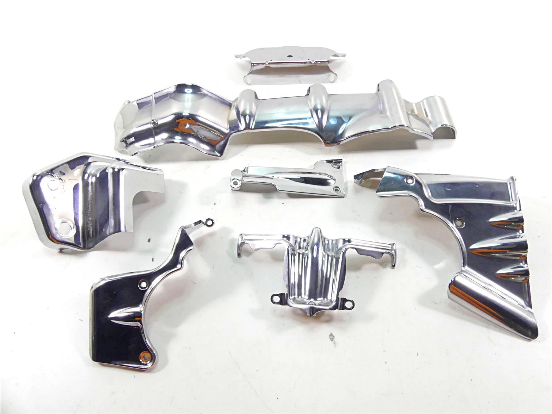 2007 Harley Touring FLHRSE CVO Road King Kuryakyn Engine Chrome Covers 7877 {{ shop.shopifyCountryName }} - Mototech271