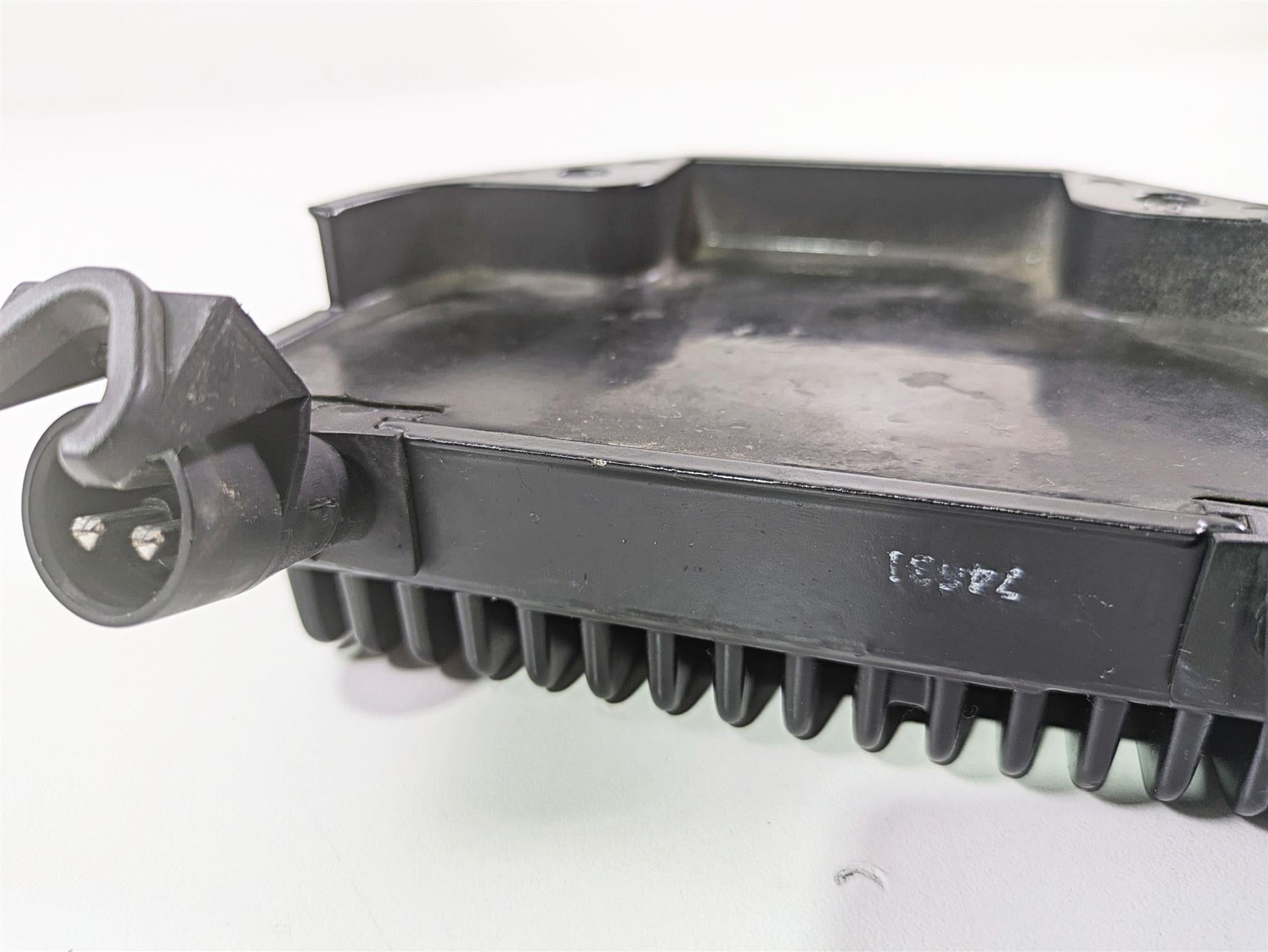 2016 Harley FXDF Dyna Fat Bob Rectifier Voltage Regulator 74631-08A {{ shop.shopifyCountryName }} - Mototech271