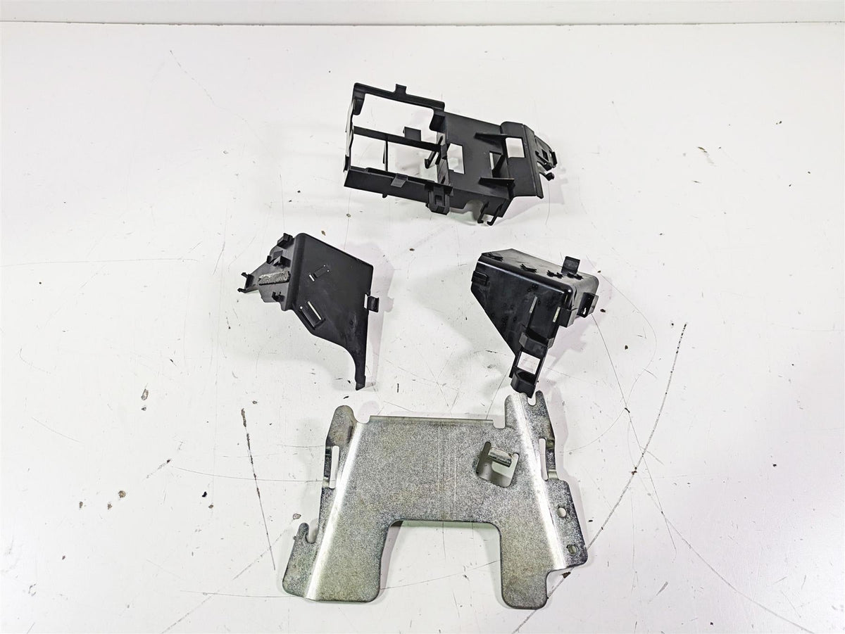 2012 Harley VRSCF Muscle V Rod Electrical Battery Holder Stay Set 70393-07 {{ shop.shopifyCountryName }} - Mototech271