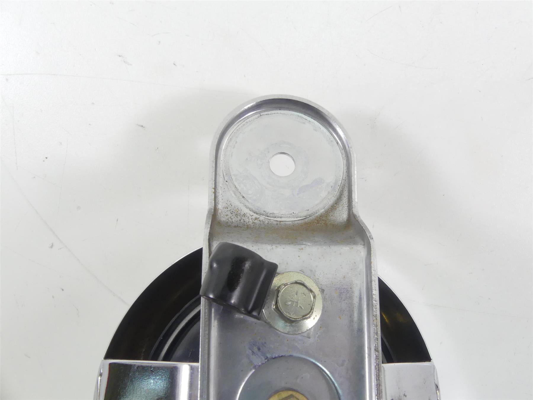 2005 Harley Touring FLHRSI Road King Horn & Chrome Cover 61300478A {{ shop.shopifyCountryName }} - Mototech271