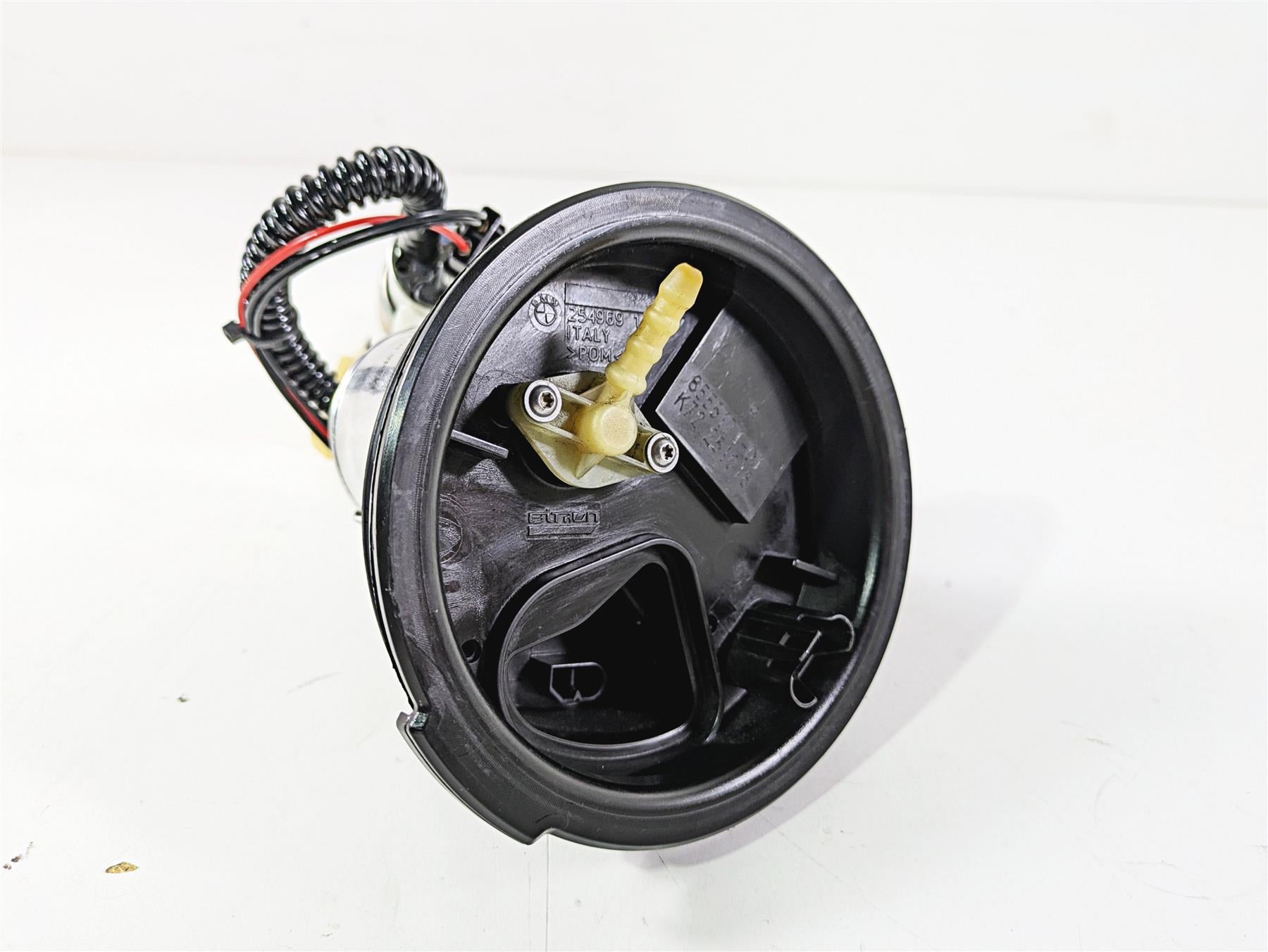 2017 BMW F800GS Adv K75 Fuel Gas Petrol Pump & Level Sensor 16148555171 {{ shop.shopifyCountryName }} - Mototech271