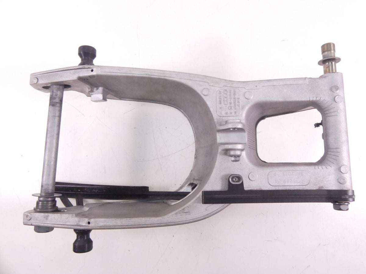 2014 BMW S1000RR K42 HP4 Rear Swing Arm Swingarm 28mm Axle 33358543490 {{ shop.shopifyCountryName }} - Mototech271