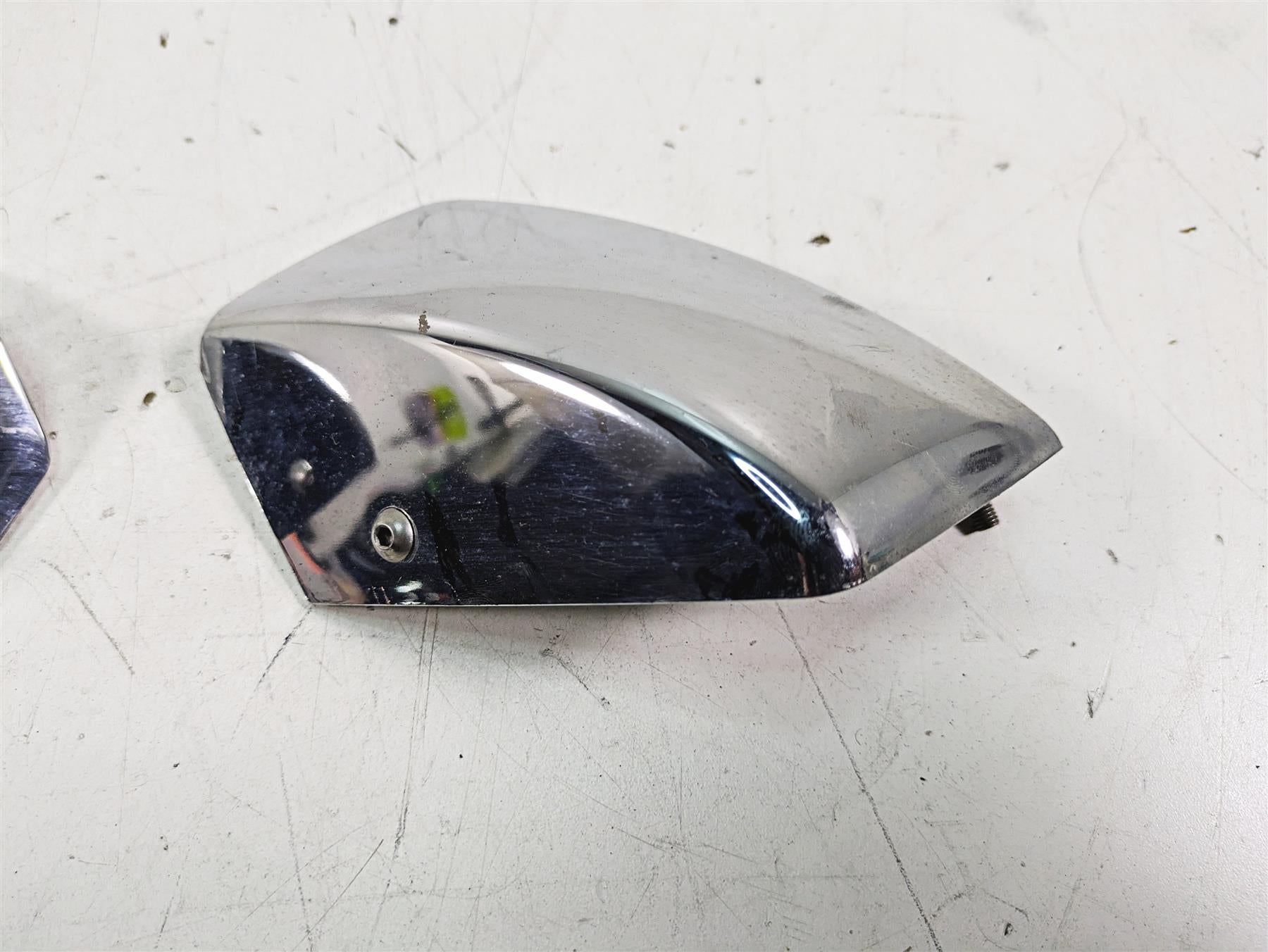 2013 Moto Guzzi V7 750 Stone Throttle Body Chrome Cover Set 978938 978939 {{ shop.shopifyCountryName }} - Mototech271