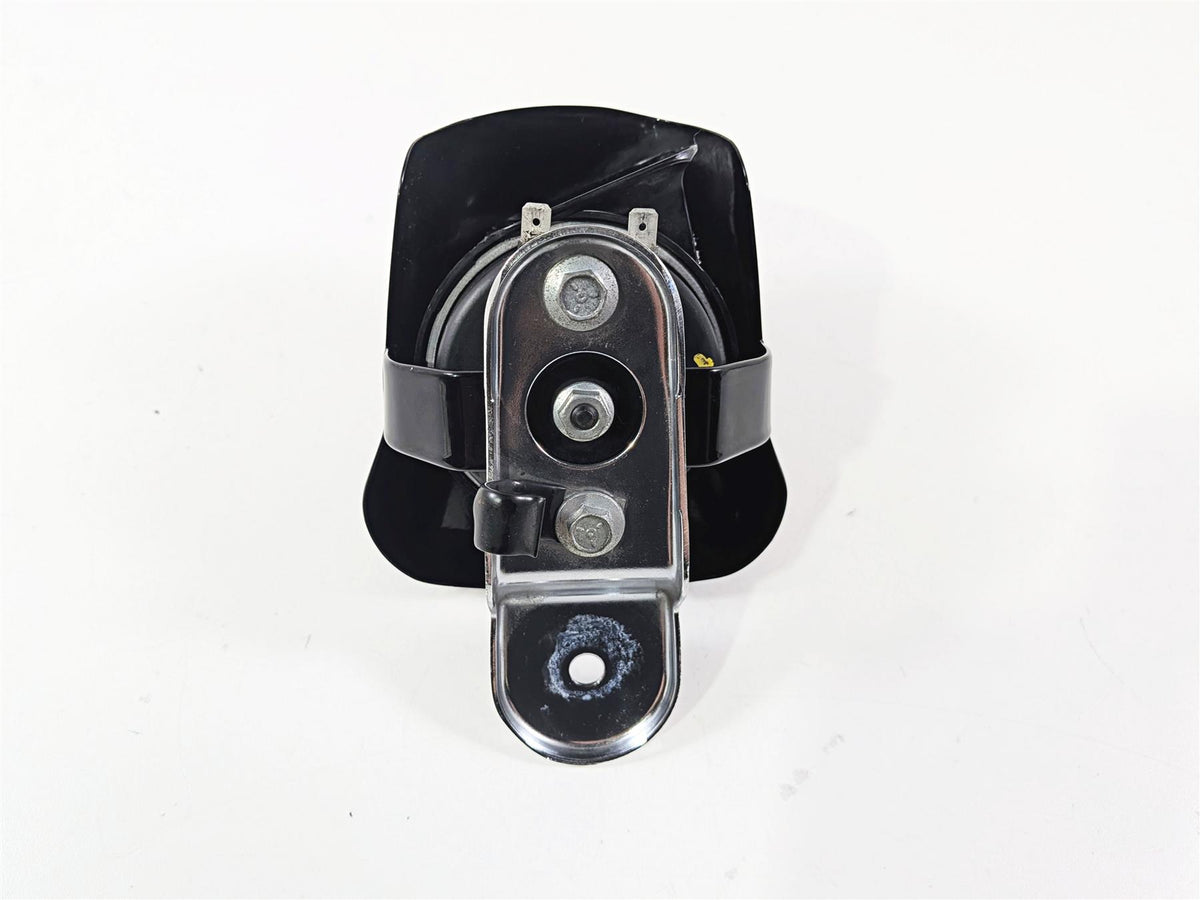 2020 Harley Touring FLTRK Road Glide Horn & Cover 61300523A 69060-90H {{ shop.shopifyCountryName }} - Mototech271