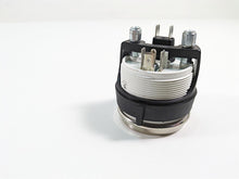 Load image into Gallery viewer, 2013 Harley Touring FLHX Street Glide Oil Pressure Gauge 75165-01A | Mototech271
