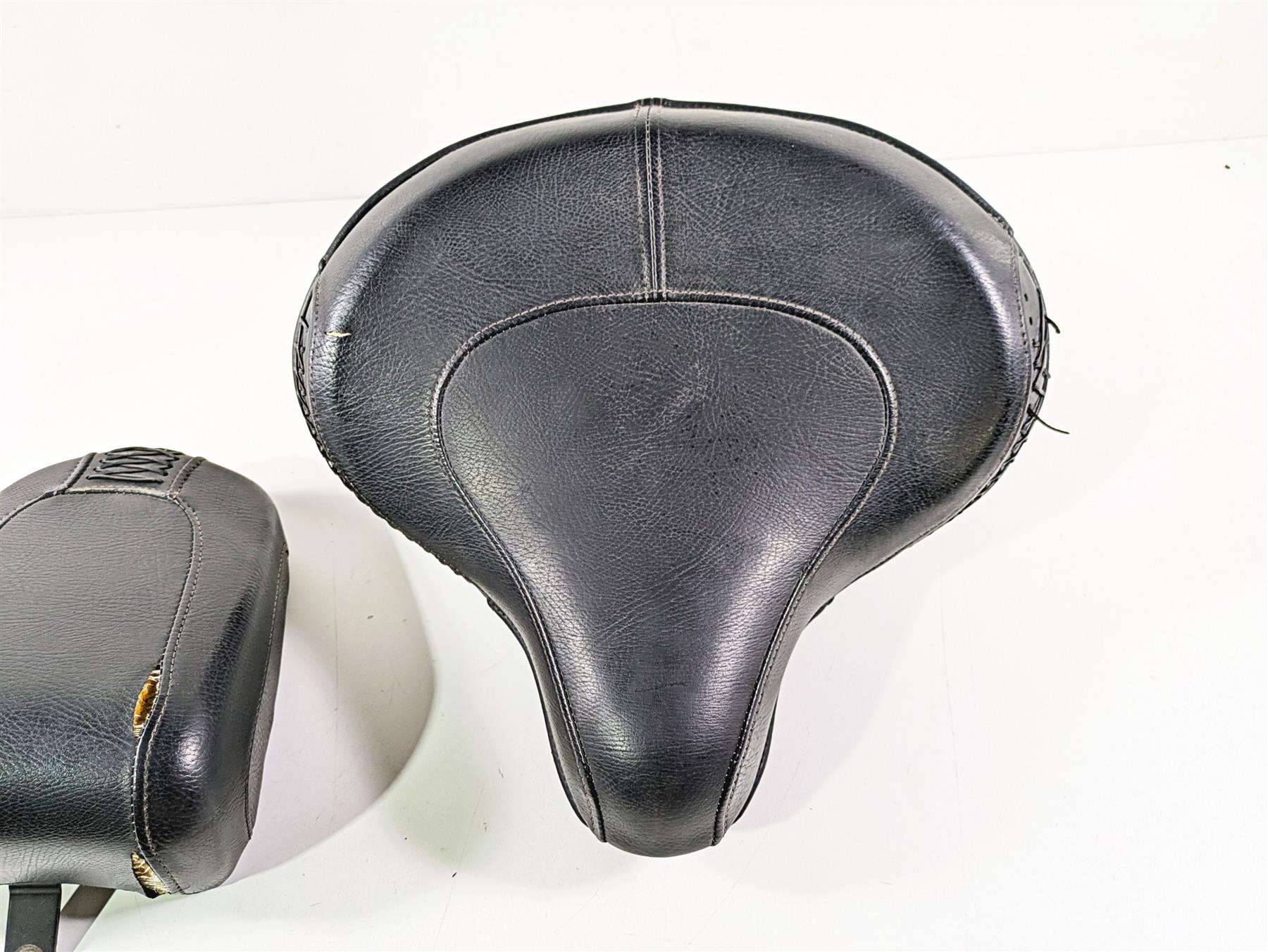 2008 Harley FLSTSB Cross Bones Front Rear Seat Saddle & Mount Set 51481-08 {{ shop.shopifyCountryName }} - Mototech271