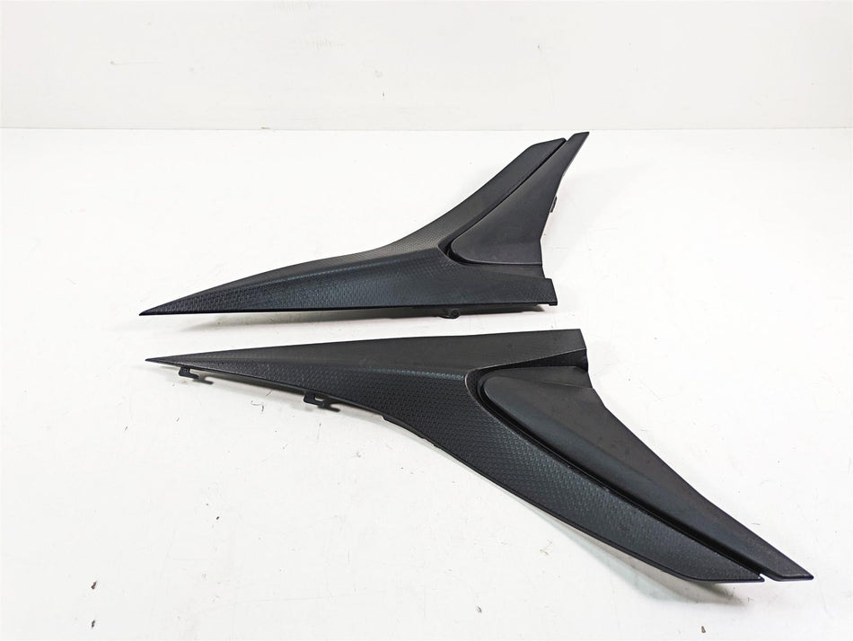 2021 Aprilia RS660 Under Seat Infill Cover Fairing Set - Read 2B006645 2B006646 {{ shop.shopifyCountryName }} - Mototech271