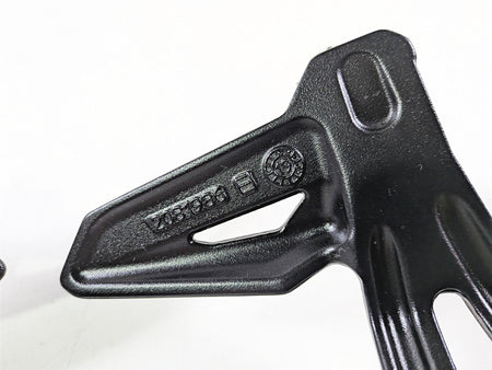 2020 Triumph Street Triple 765RS Rear Passenger Footpeg Set T2088156 T2088157-Mototech271
