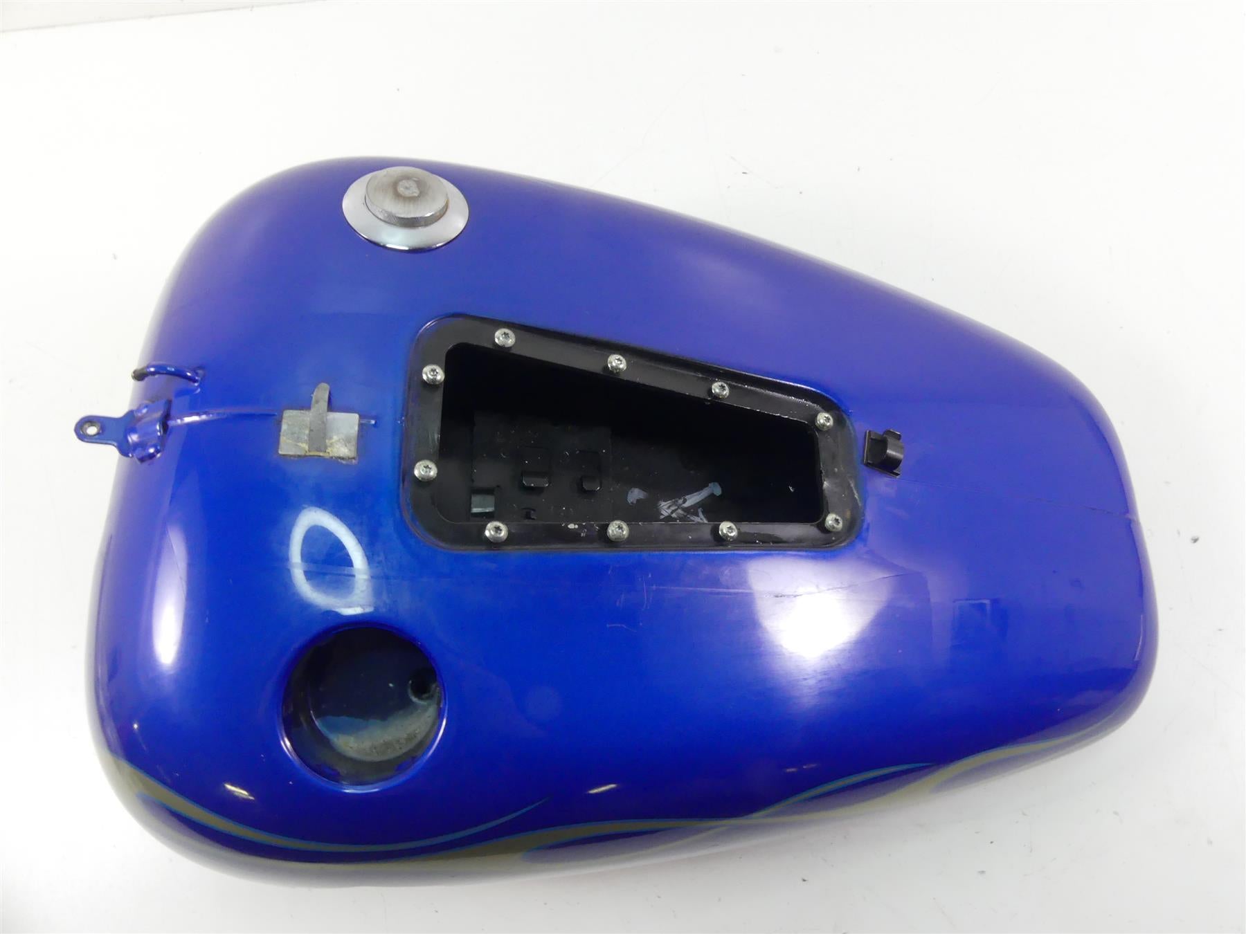 2008 Harley FXCWC Softail Rocker C Fuel Gas Petrol Tank -Read