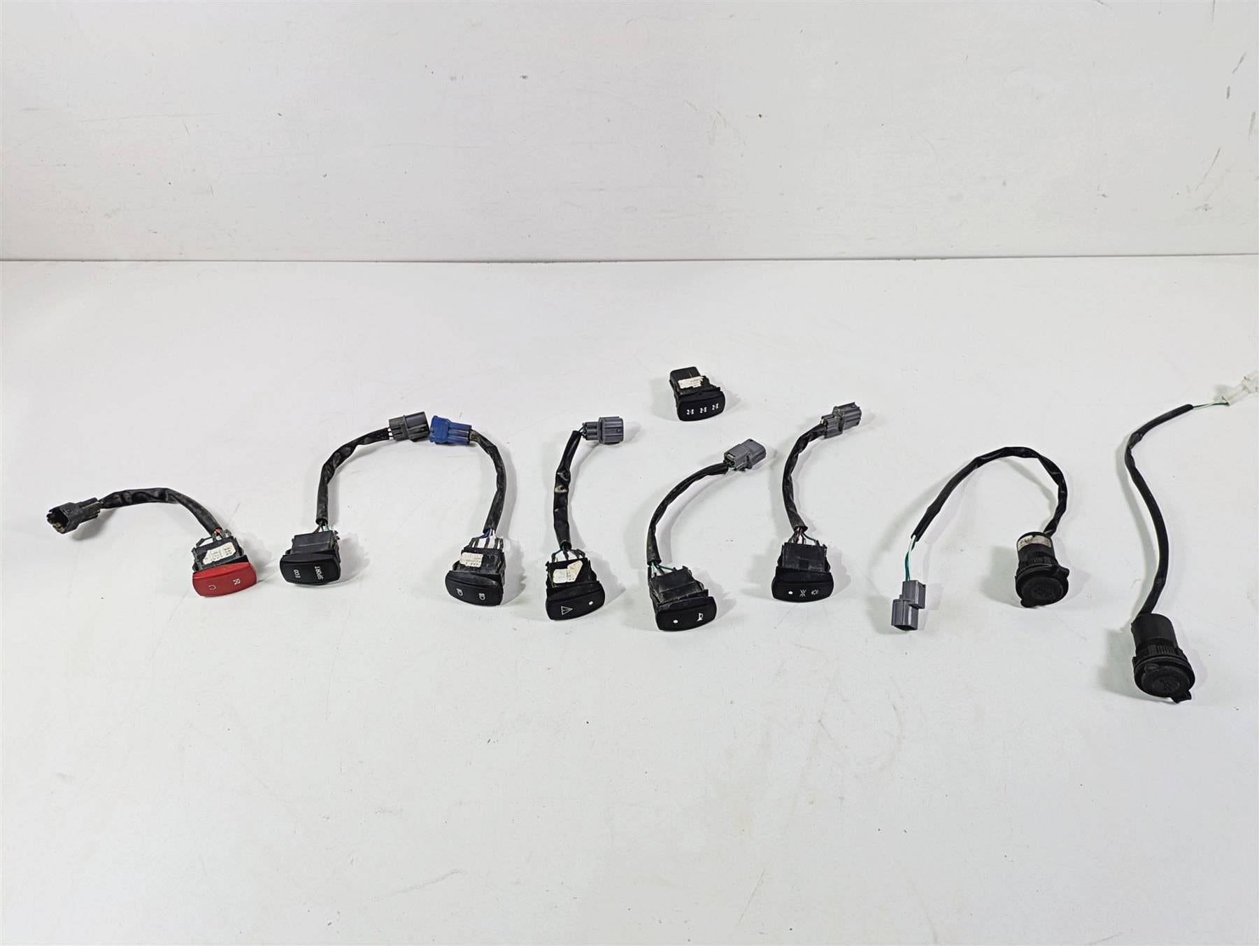 2021 CFMoto Zforce 950 Sport All Button Switch Set Light Awd Horn Sport Kill {{ shop.shopifyCountryName }} - Mototech271