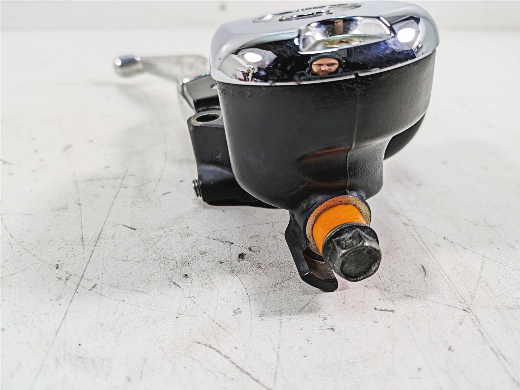 2007 Harley Sportster XL1200 C Front Brake Master Cylinder + Lever 45146-07 {{ shop.shopifyCountryName }} - Mototech271